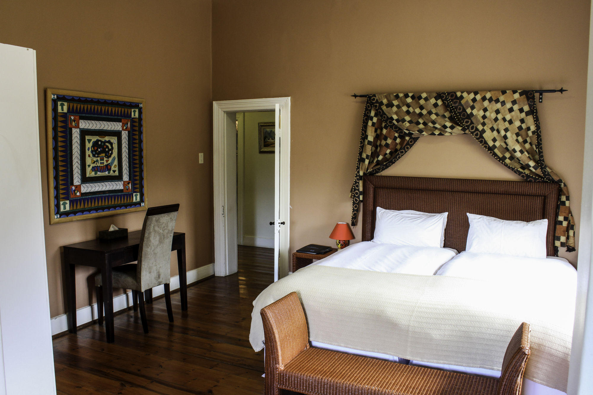 Somerset Villa Guesthouse Сомерсет-Уэст Экстерьер фото